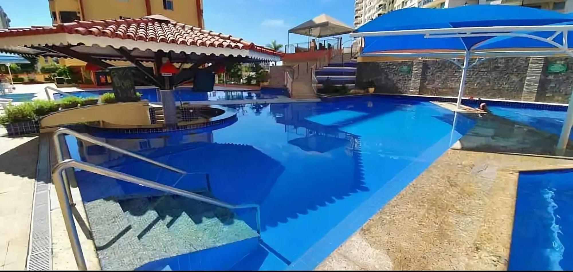 House Relax Parque Das Aguas Quentes - Ape 2 Quartos Caldas Novas Kültér fotó